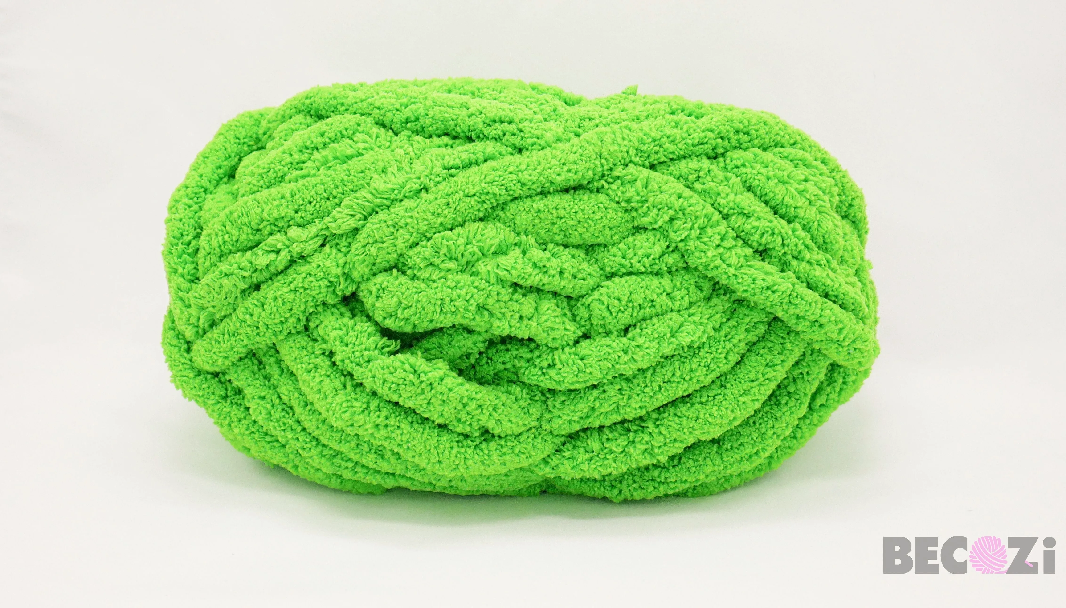 BeCozi Chunky Chenille Yarn