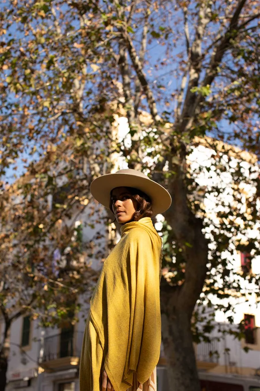 KNIT CASHMERE SHAWL YELLOW