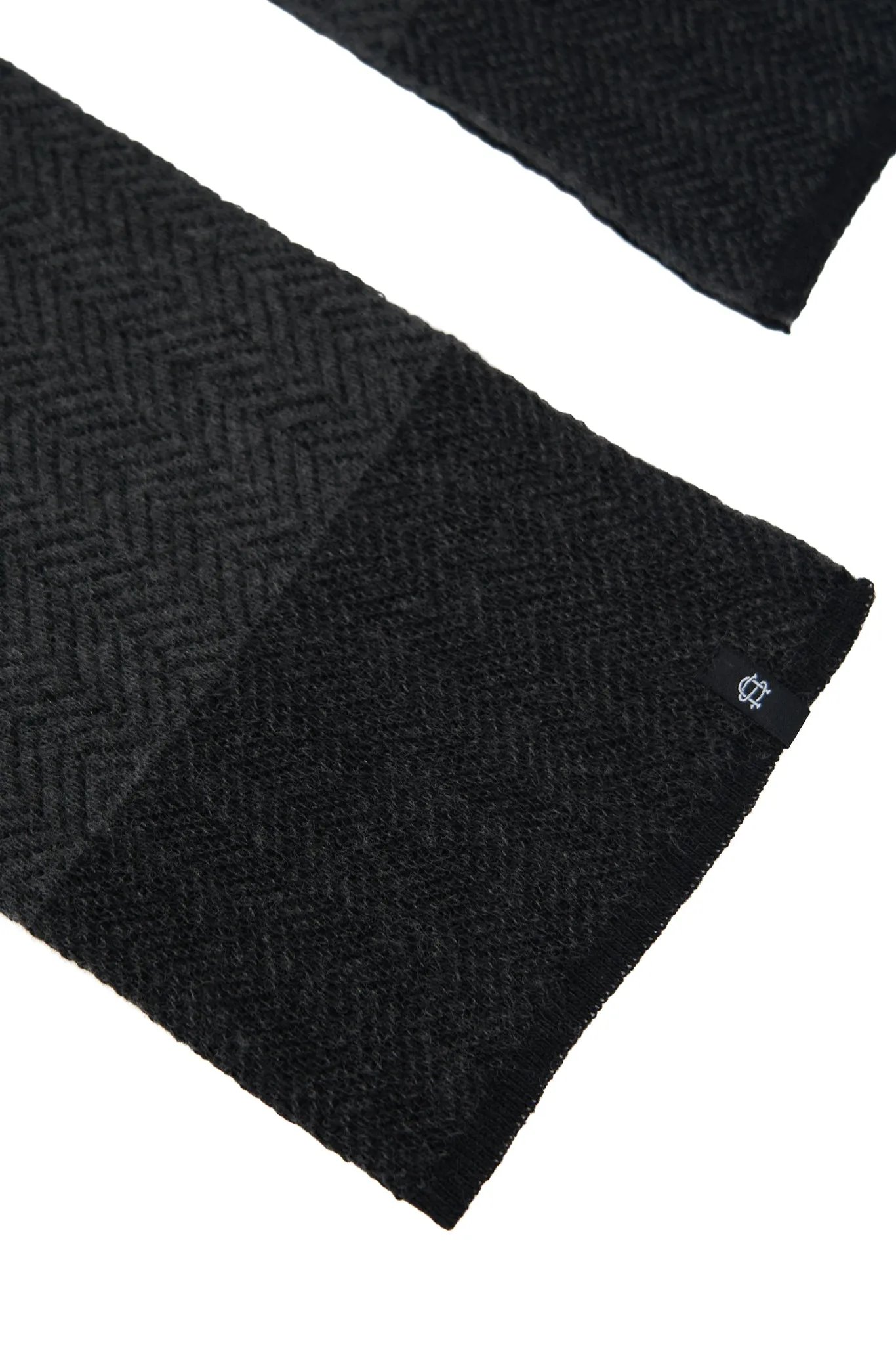 NEW Black Merino Wool and Recycled Polyester Terminal 4 Scarf