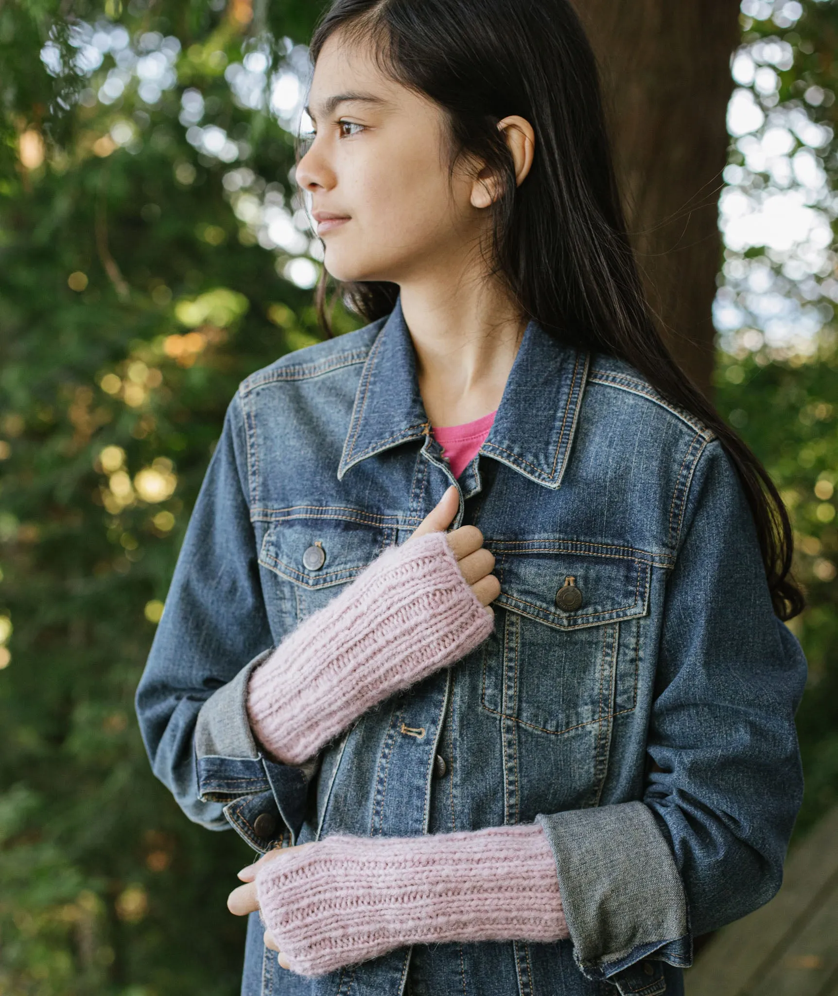 Reversible Knitting Mitts Using Rowan Brushed Fleece